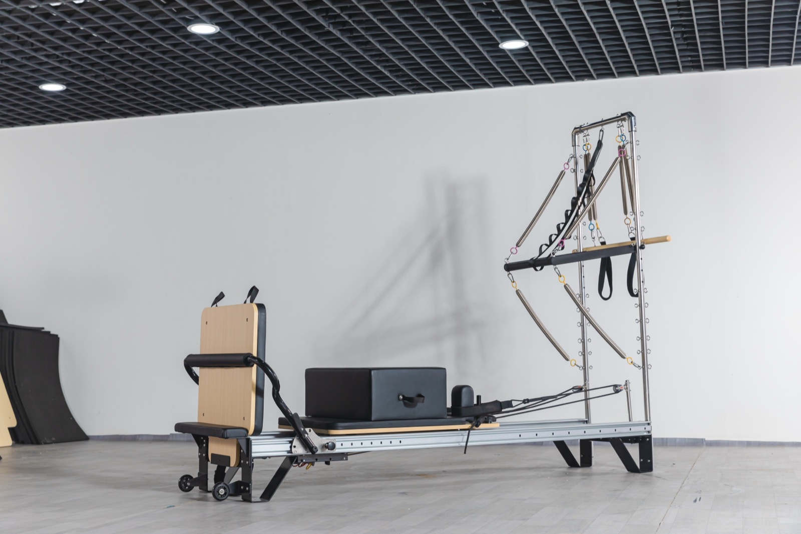 LUMINA Full Track Aluminum Cadillac With Reformer view 3