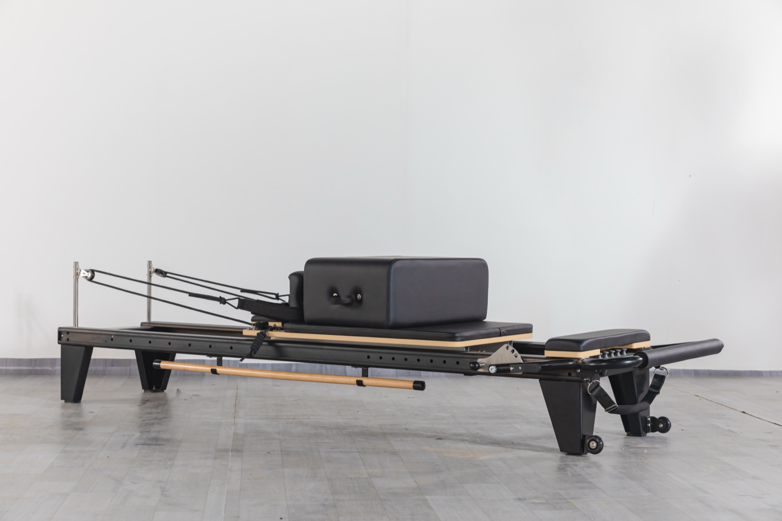 LUMINA Elite Reformer with Jumpboard view 4