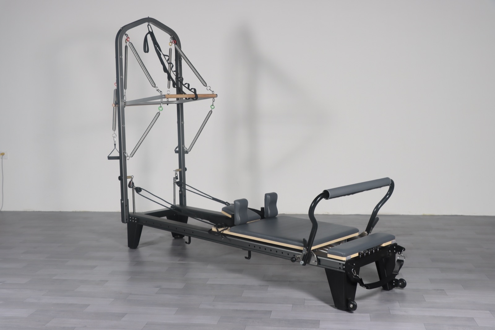 LUMINA Y06-02 Elite Half Cadillac Reformer Pilates-apparatuur