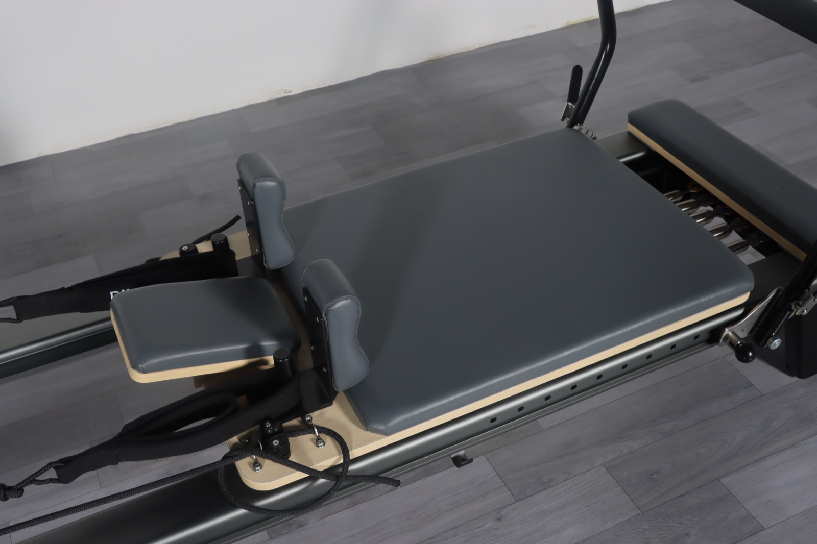 LUMINA Y06-02 Elite Half Cadillac Reformer view 4