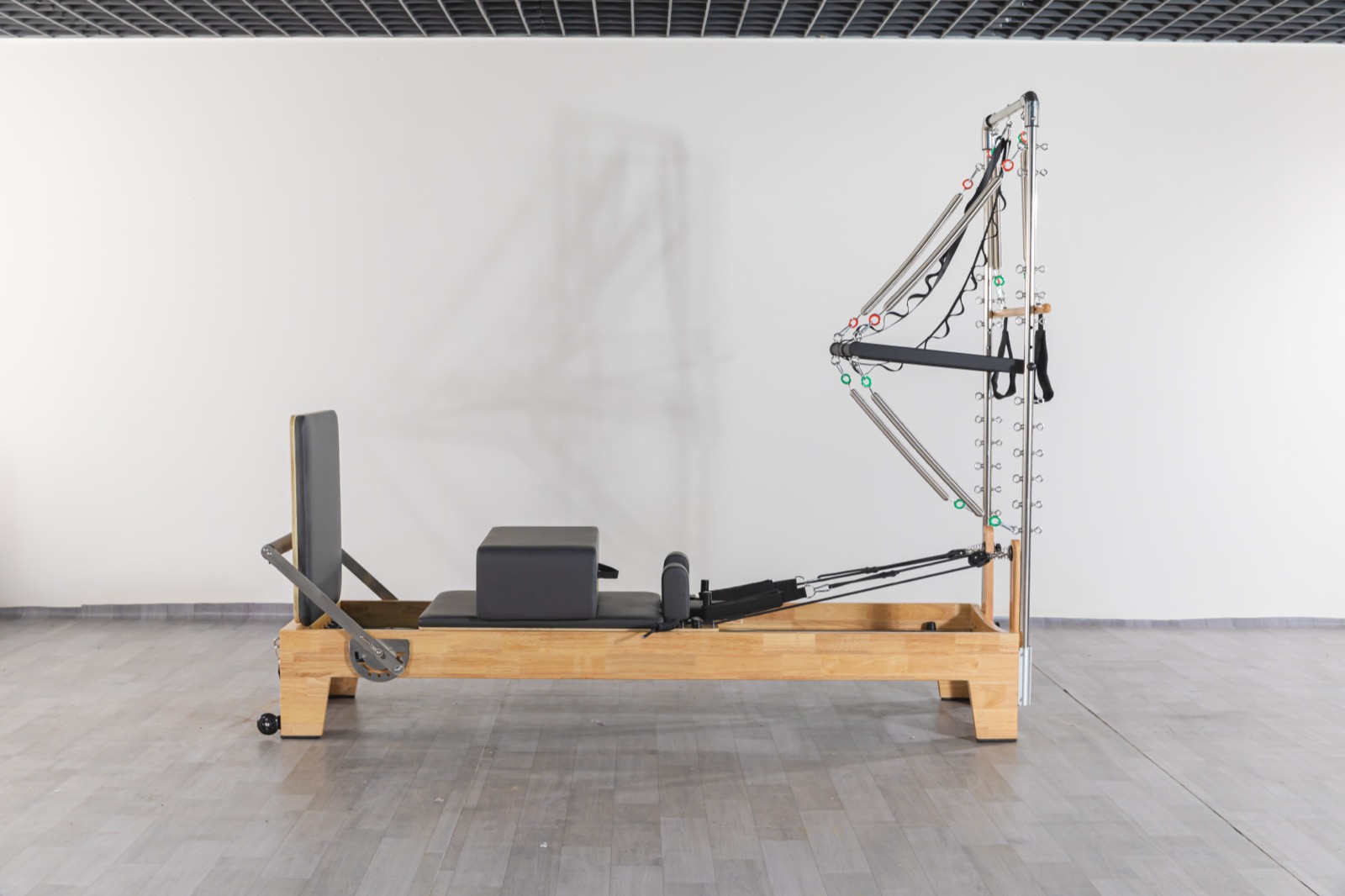 LUMINA Elite Oak Reformer With Tower Lumina