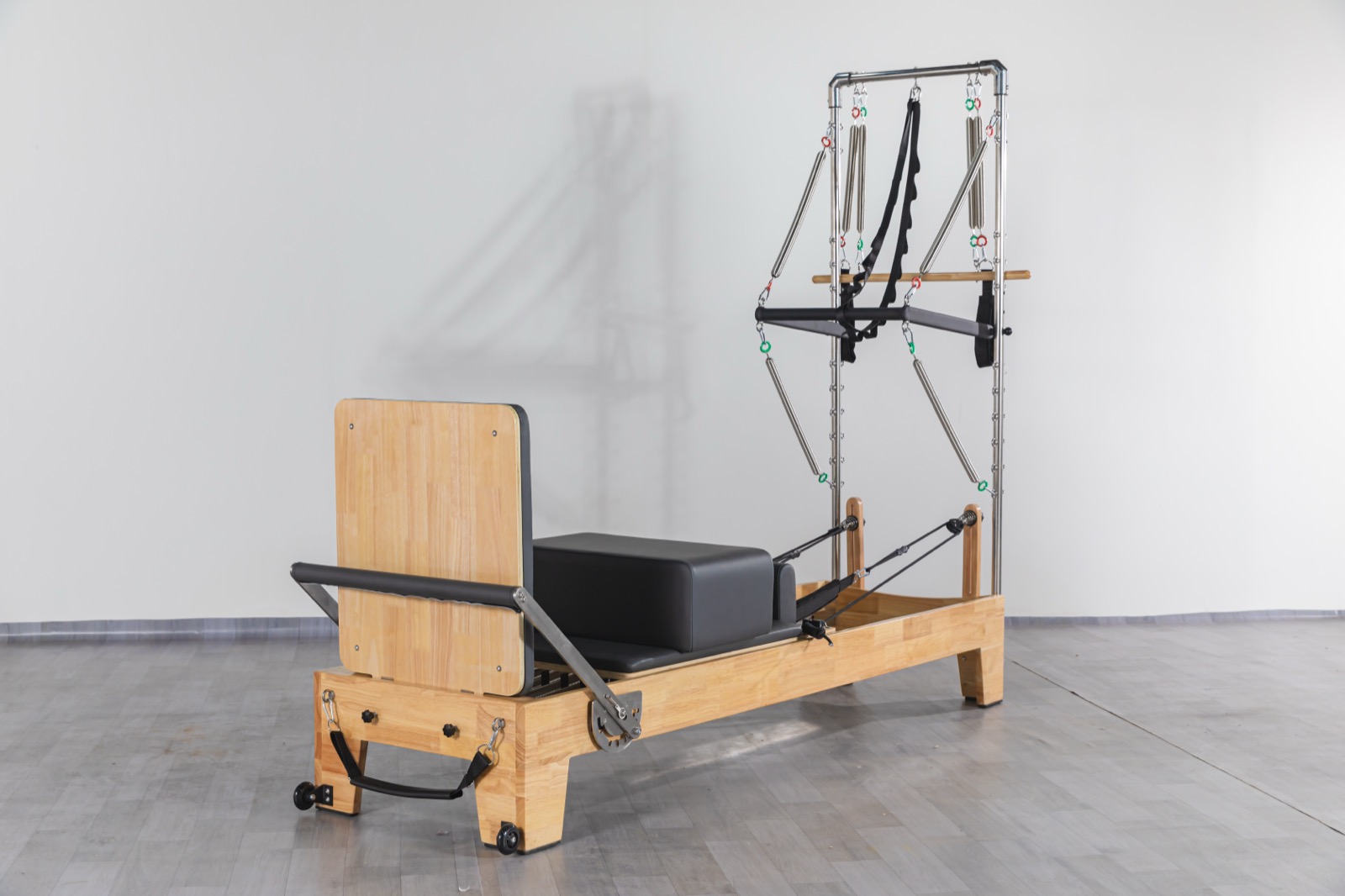 LUMINA Elite Oak Reformer With Tower view 3
